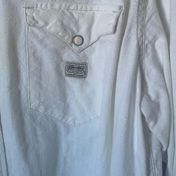 Mens casual shirt. - Picture 3 of 4